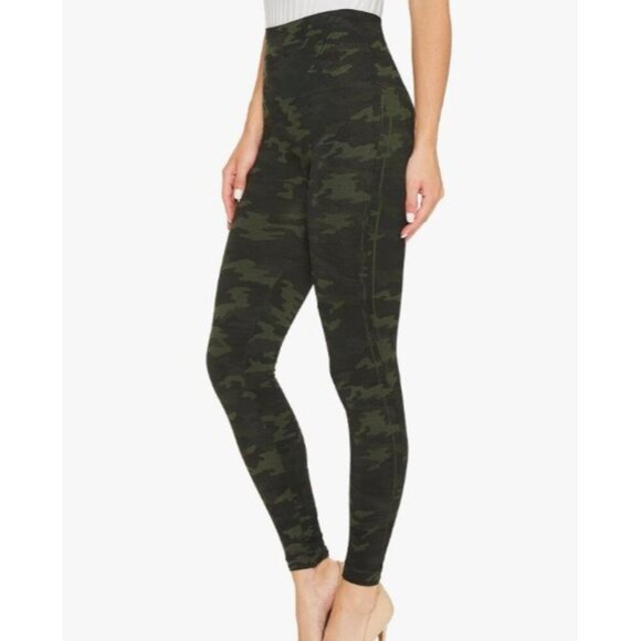 Spanx Leggings for Women Look at Me Now Seamless Leggings Green Camo Sz L - Picture 8 of 9